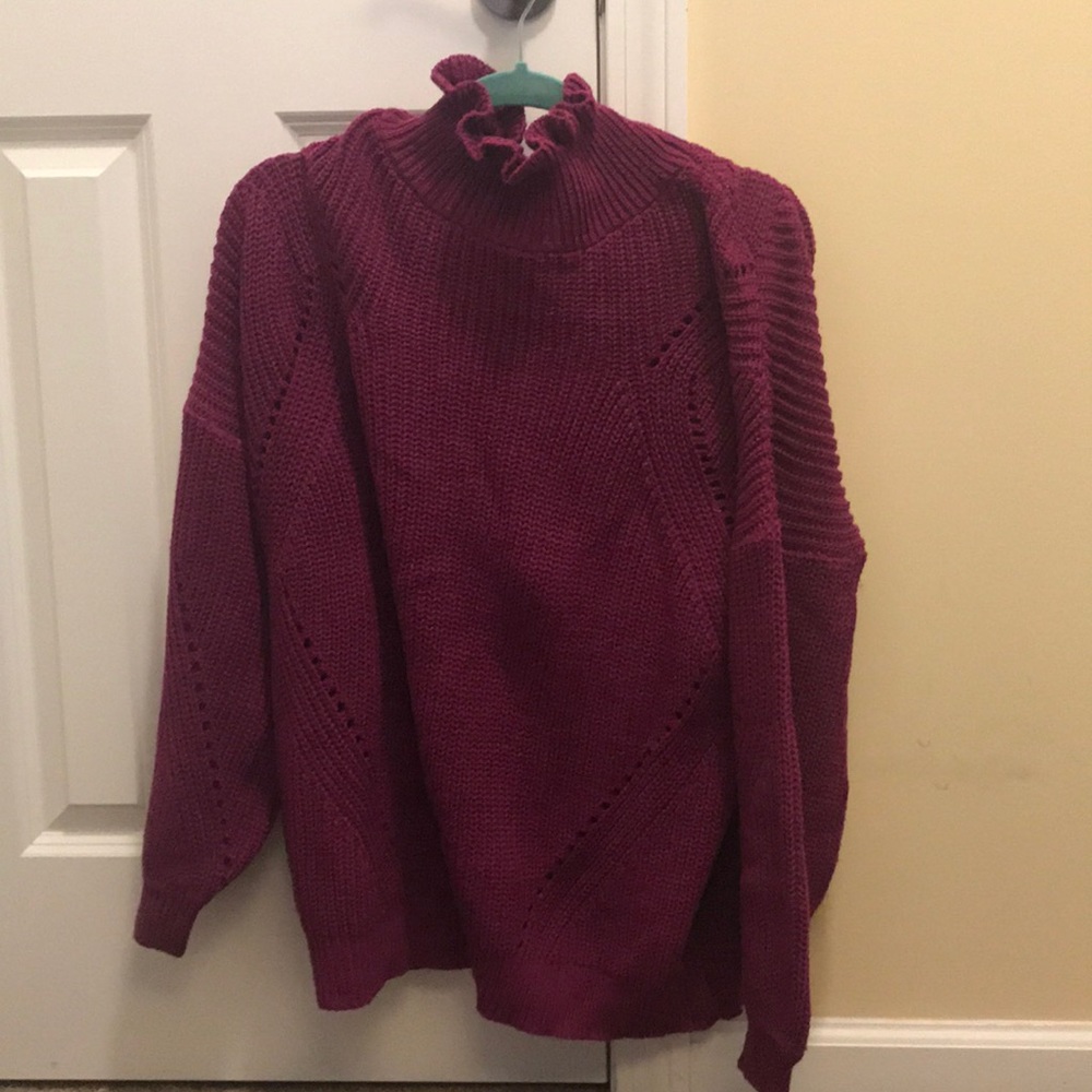 NWOT Goodnight macaroon turtleneck